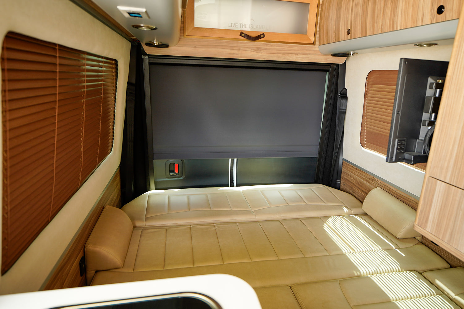 2023 Airstream Interstate 19TB - Preowned