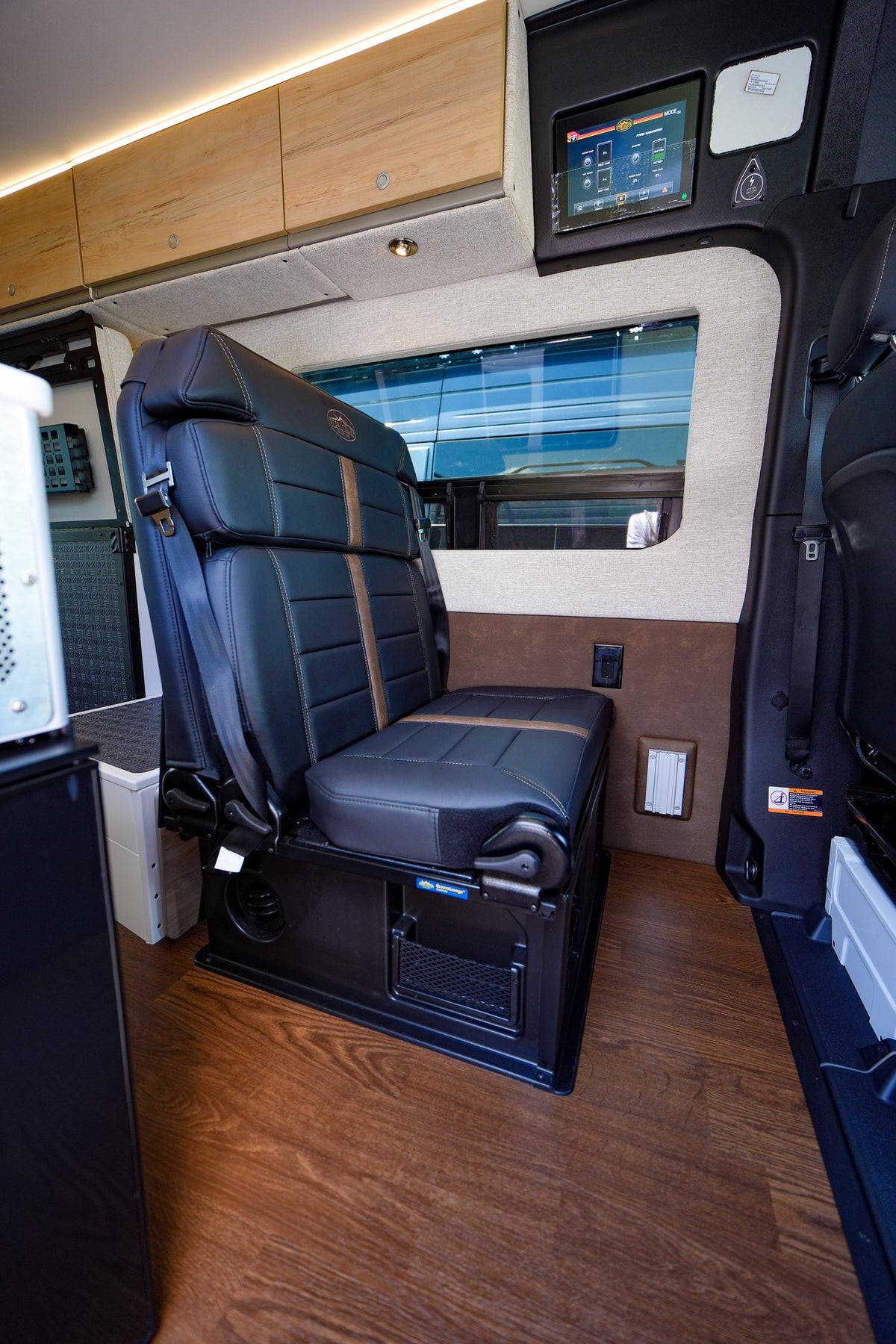 NEW! 2026 Storyteller Overland Classic Mode