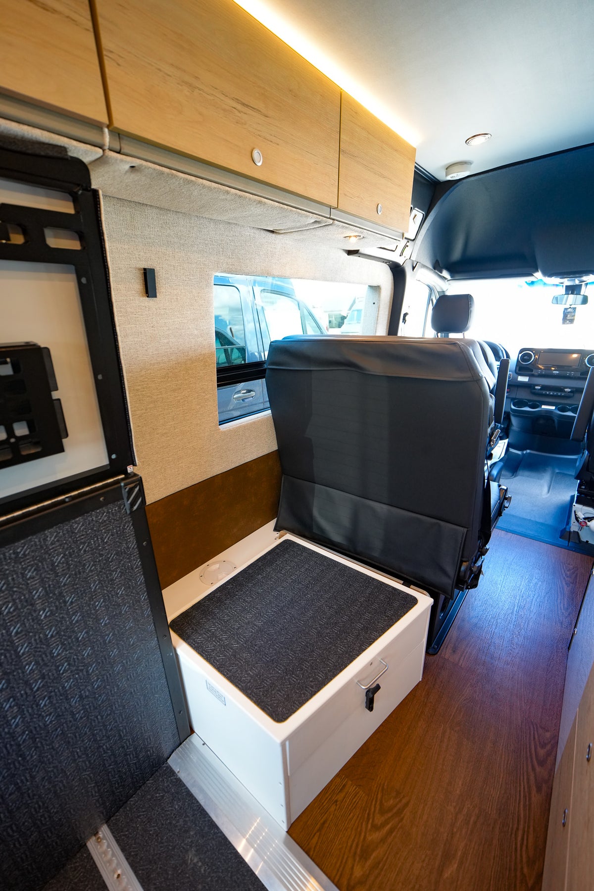 NEW! 2026 Storyteller Overland Classic Mode