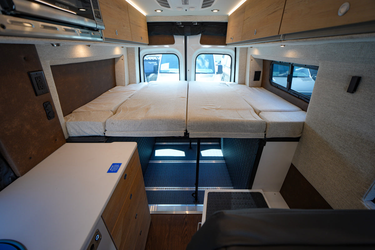 NEW! 2026 Storyteller Overland Classic Mode