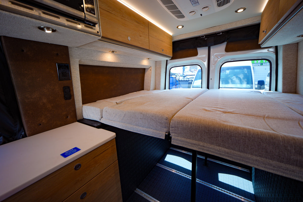 NEW! 2026 Storyteller Overland Classic Mode