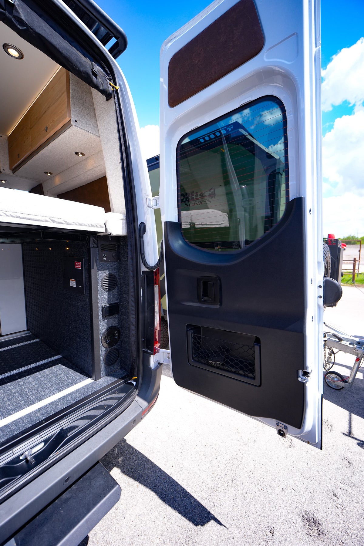 NEW! 2026 Storyteller Overland Classic Mode