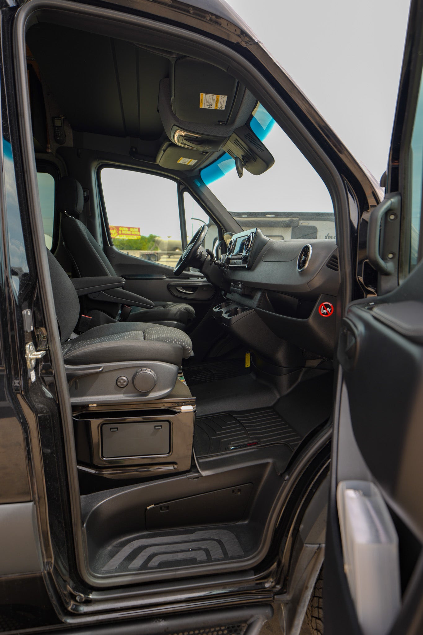 2021 Mercedes Sprinter 2500 - Preowned