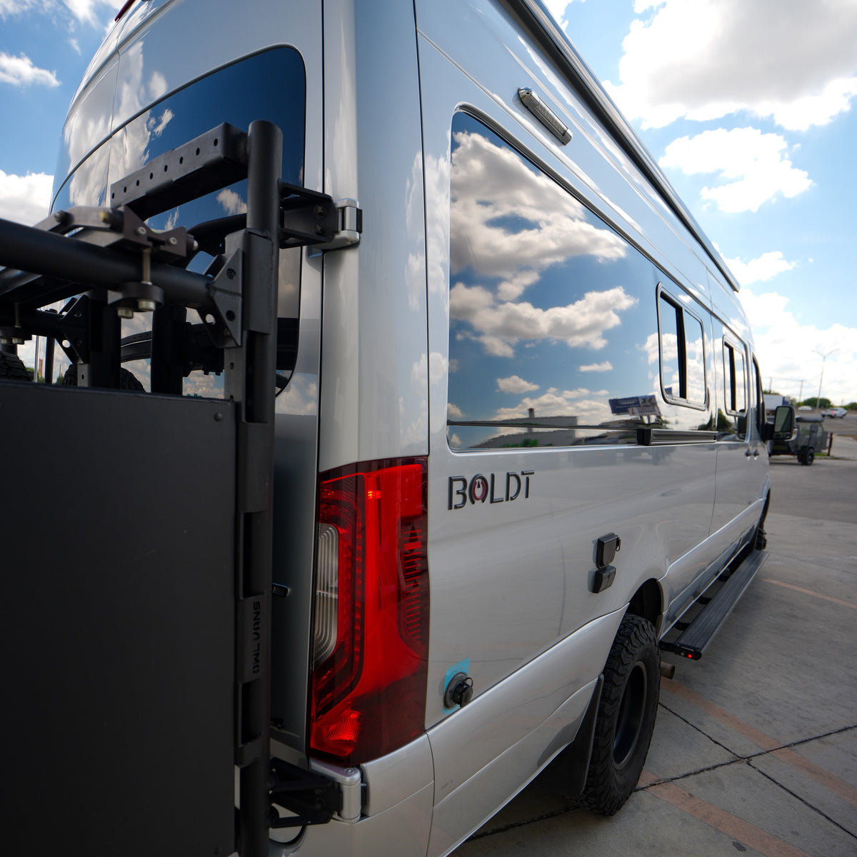 2020 Winnebago Boldt 4x4 - Preowned