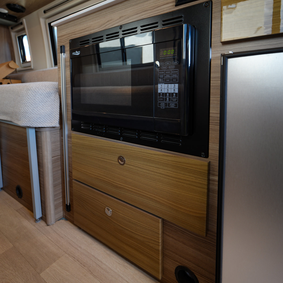 2020 Winnebago Boldt 4x4 - Preowned