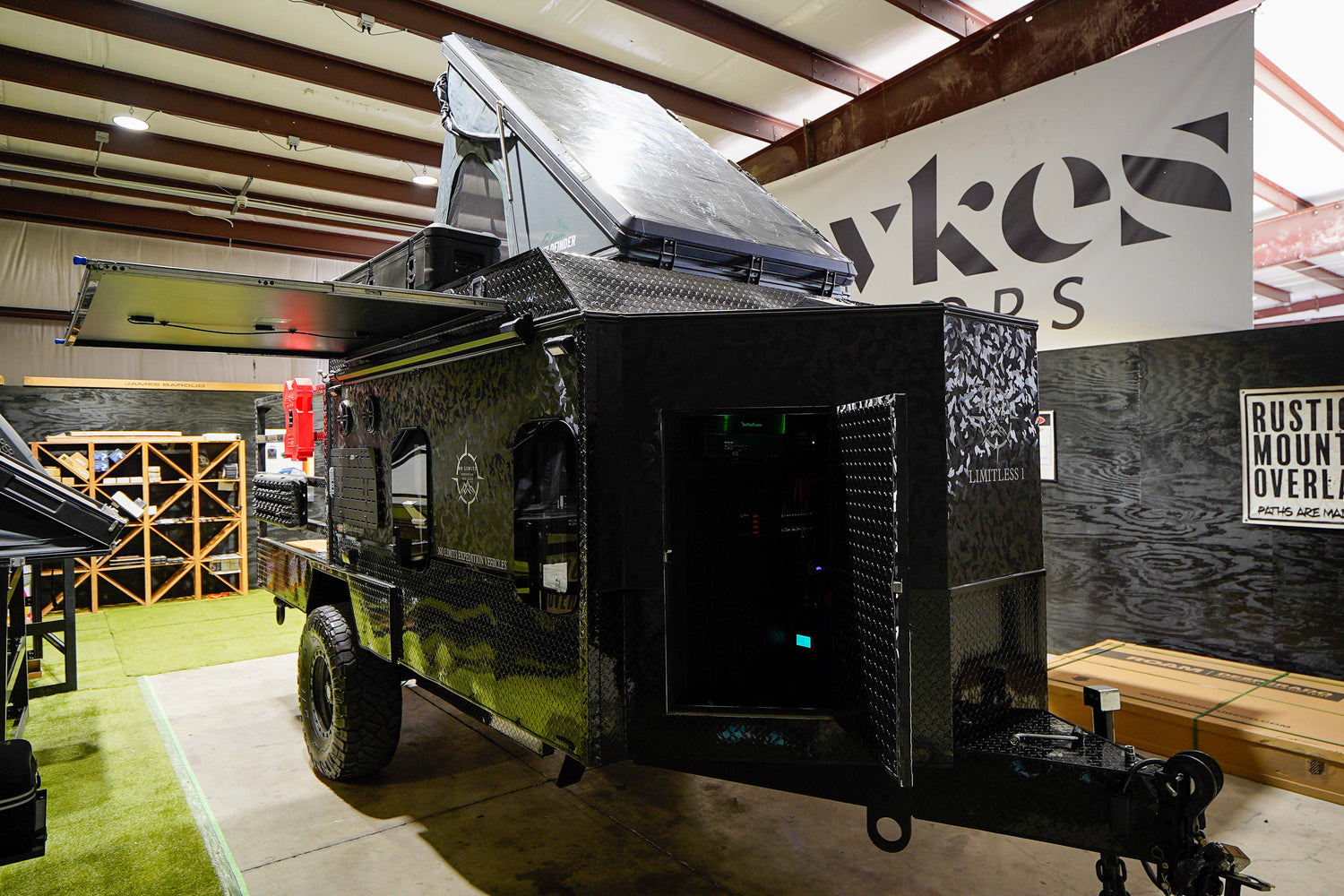 No Limits Expedition Trailer - Preowned