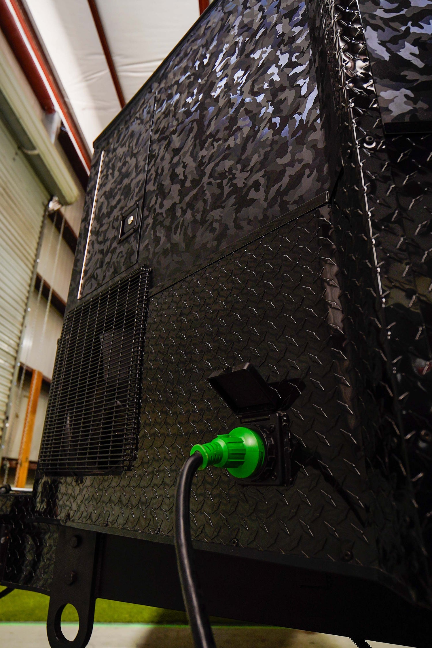 No Limits Expedition Trailer - Preowned