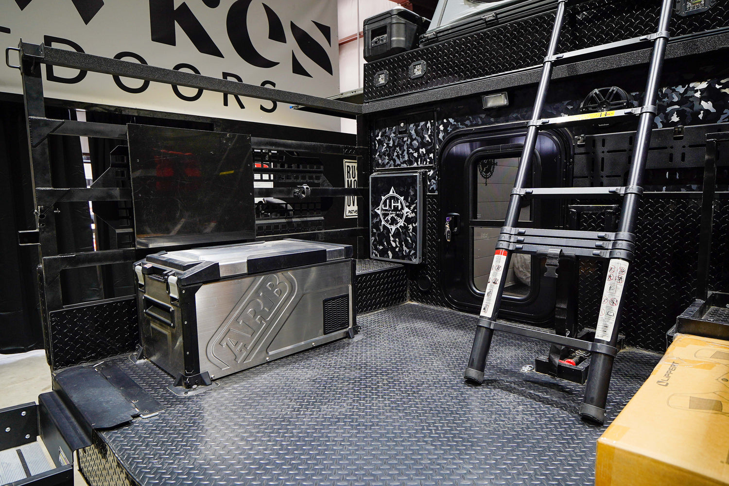 No Limits Expedition Trailer - Preowned