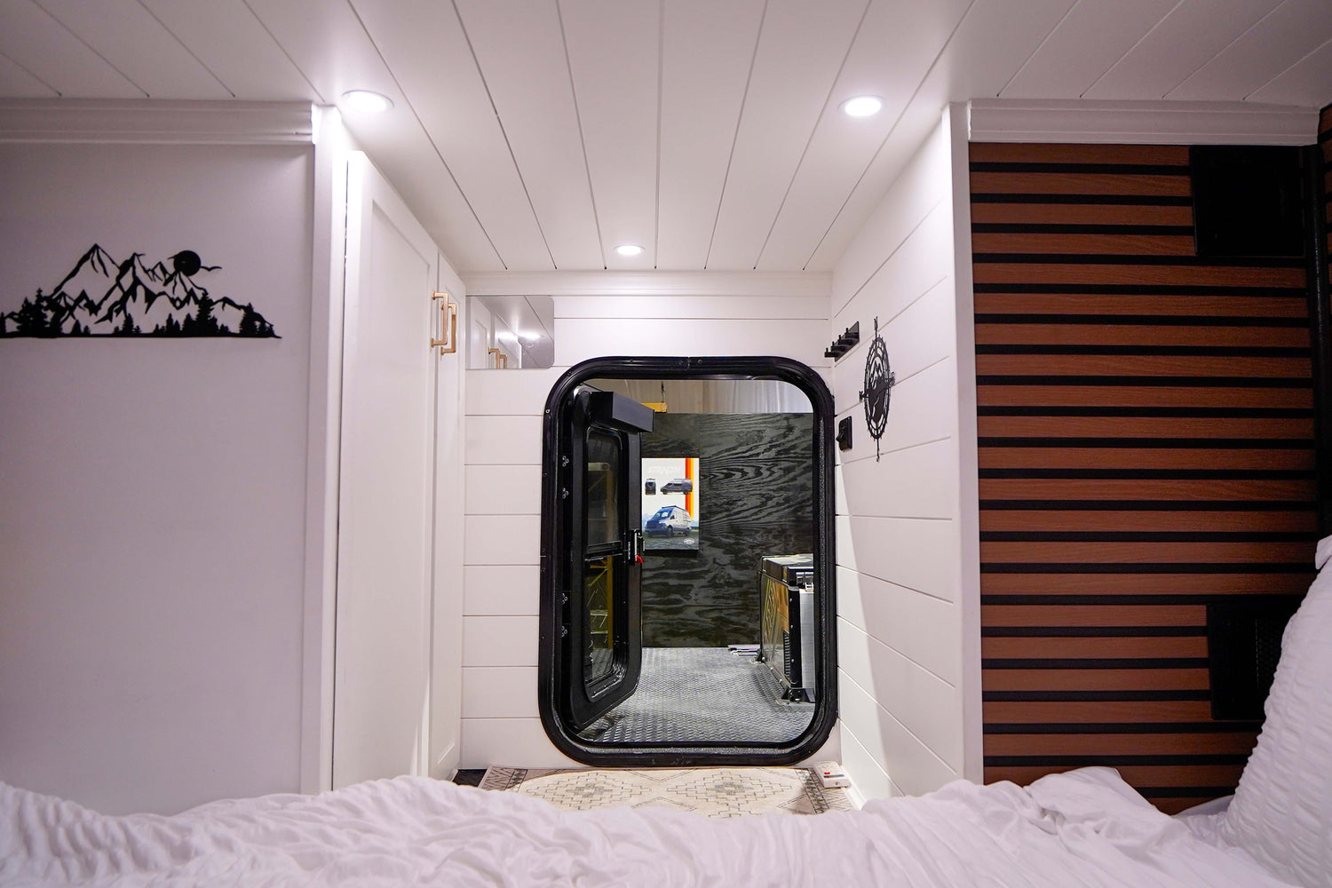 No Limits Expedition Trailer - Preowned