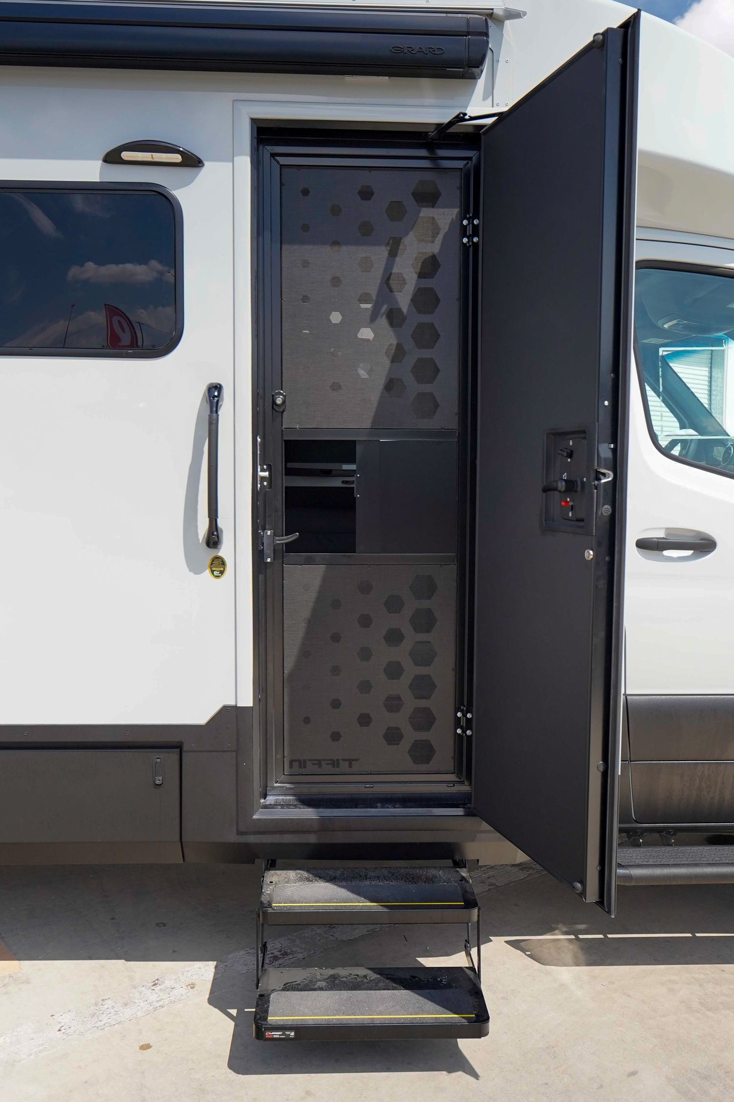 NEW ARRIVAL!  2026 TIFFIN OPEN TRAIL