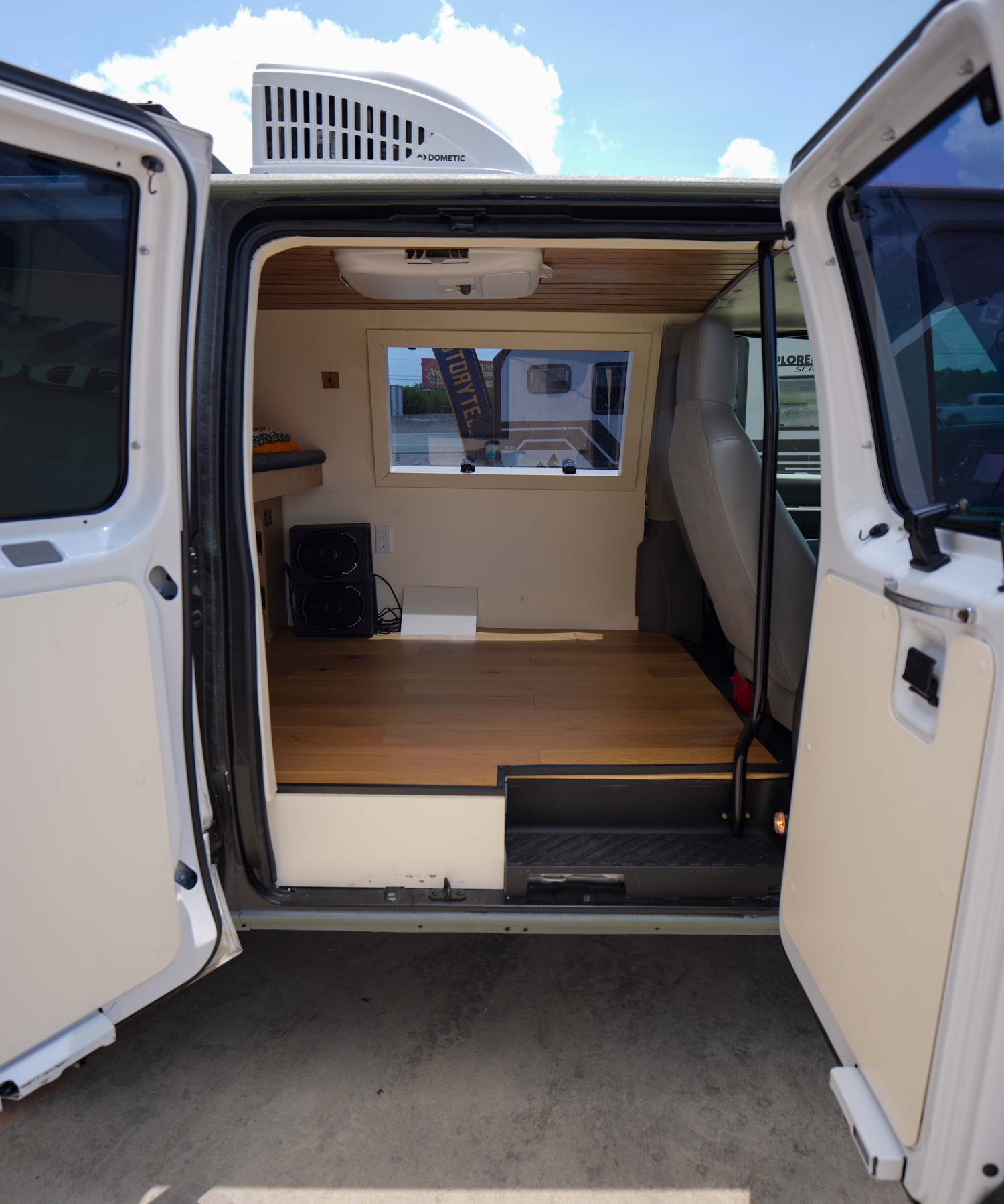 2014 Ford E-250 - Preowned