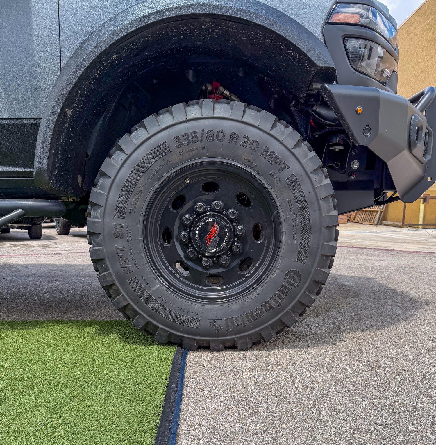 2026 Storyteller Hilt - Preowned