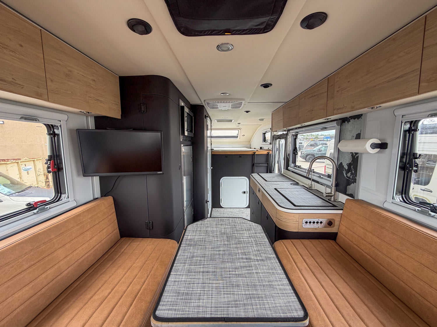 2026 Storyteller Hilt - Preowned