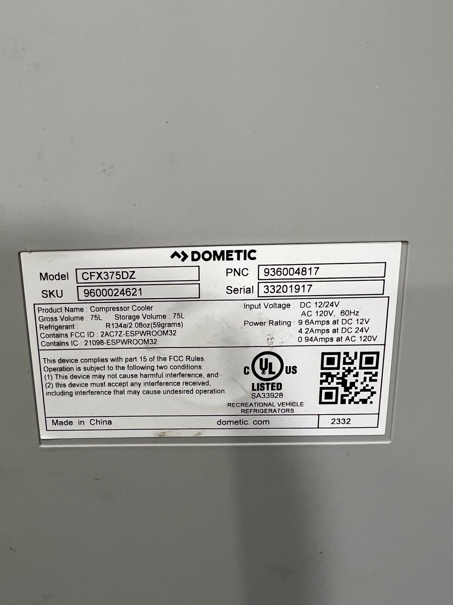 TOUGH & TESTED Dometic CFX3 75L Cooler