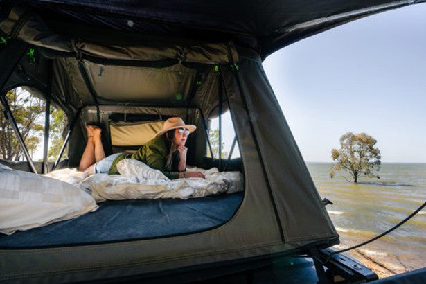 Ironman 4x4 Cross 1200 Soft Shell Rooftop Tent