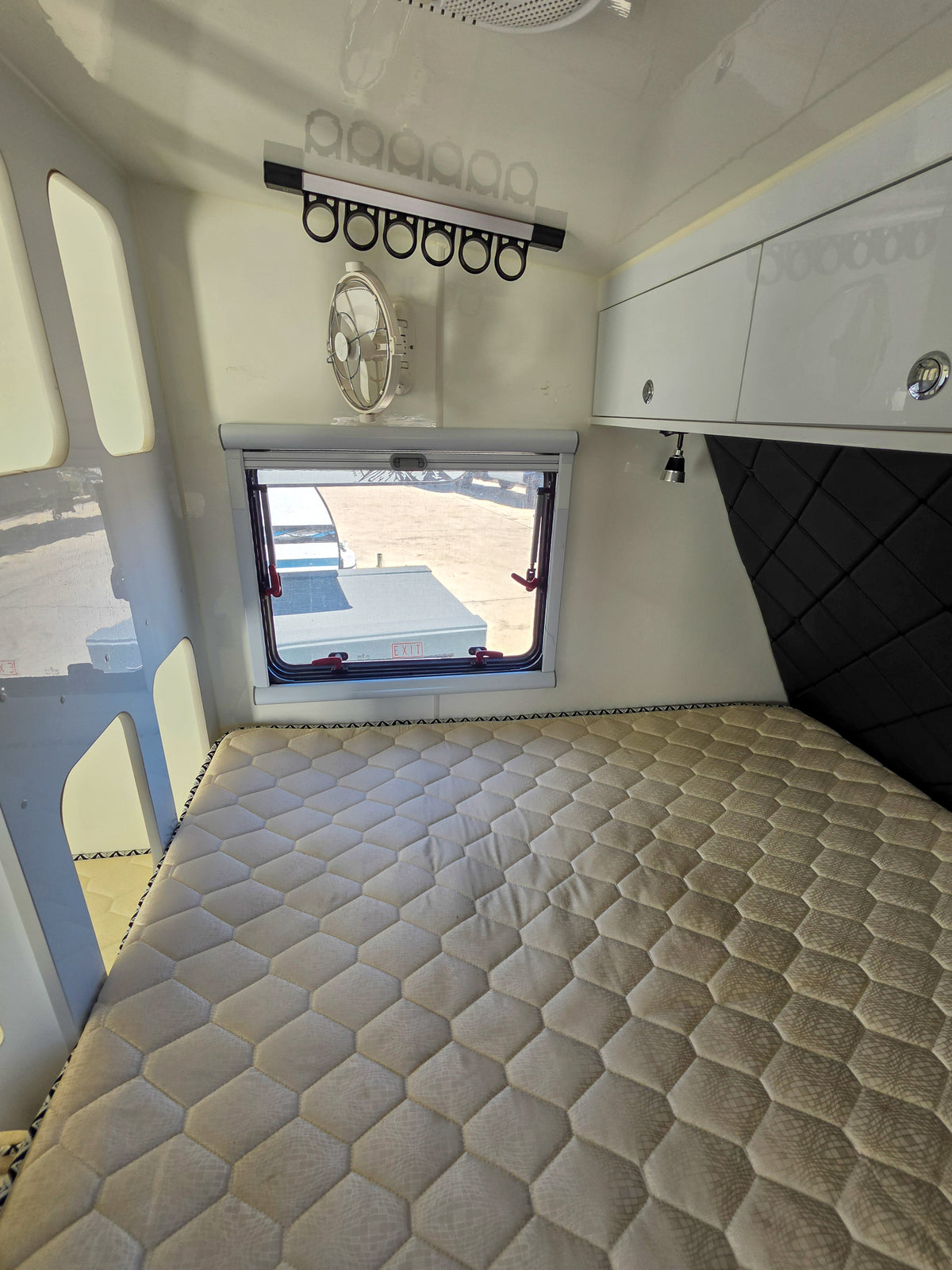 2022 MDCC XTT 16HR Trailer - Preowned