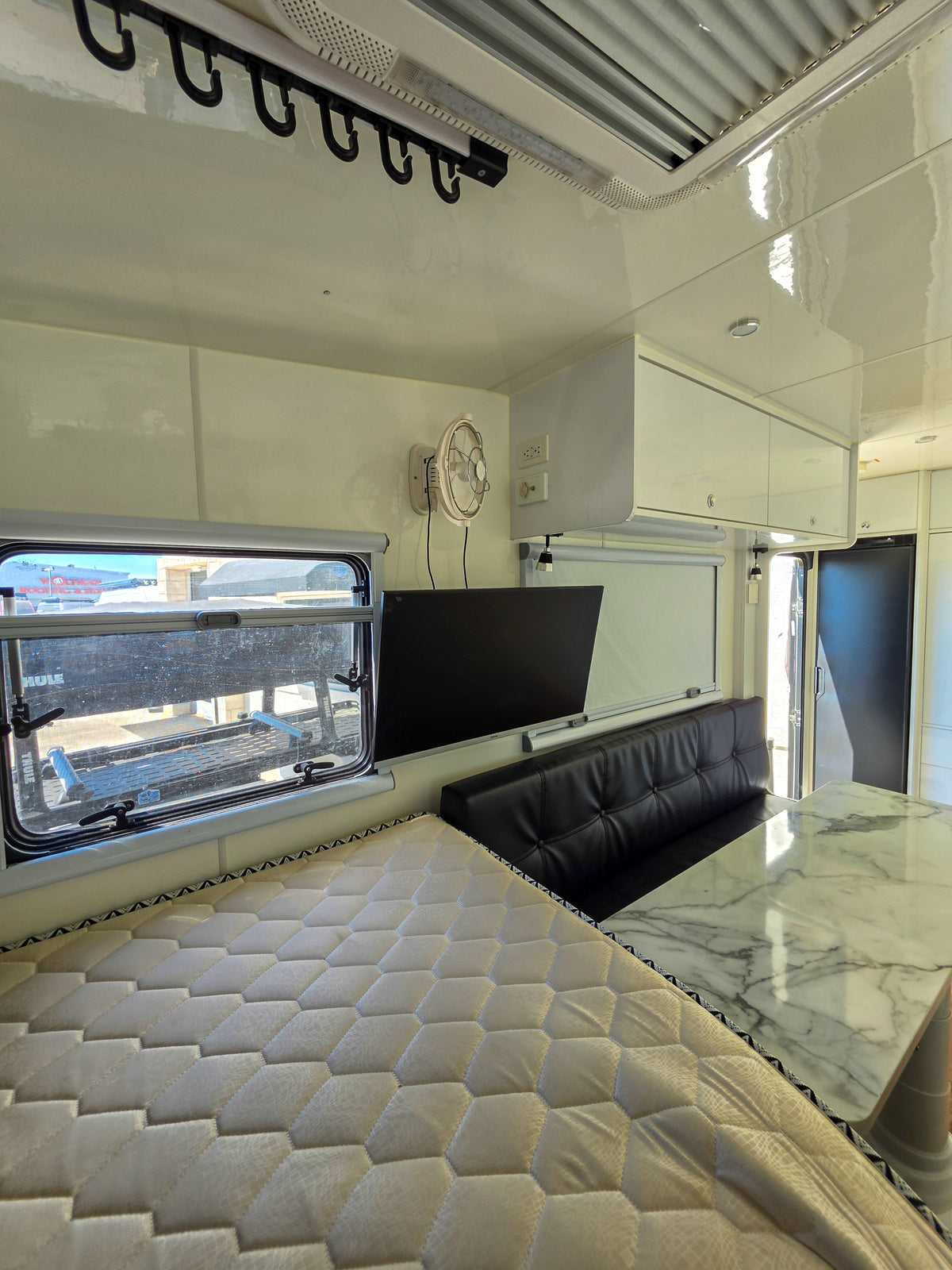2022 MDCC XTT 16HR Trailer - Preowned