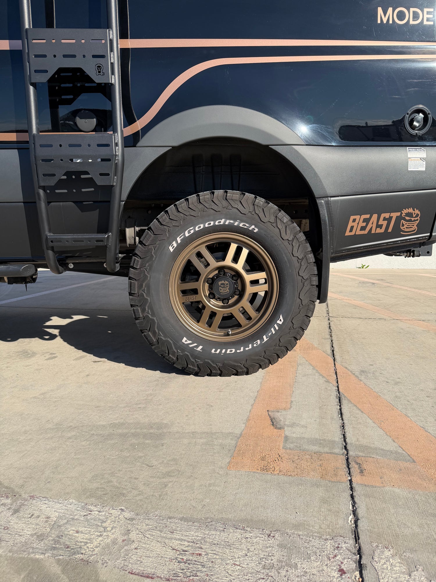 DEAL PENDING! 2024 Storyteller Beast OG Vandit - Preowned