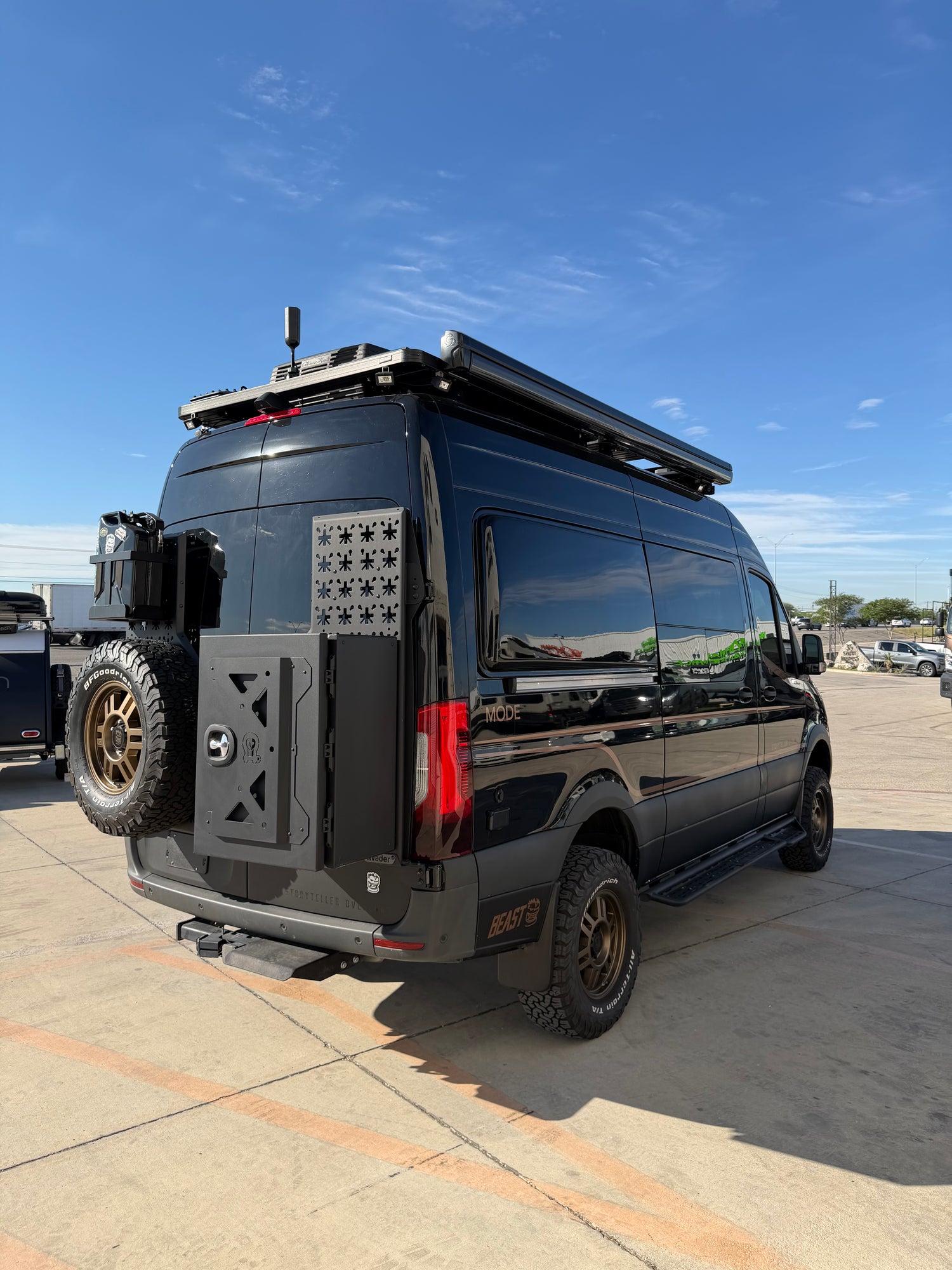 DEAL PENDING! 2024 Storyteller Beast OG Vandit - Preowned