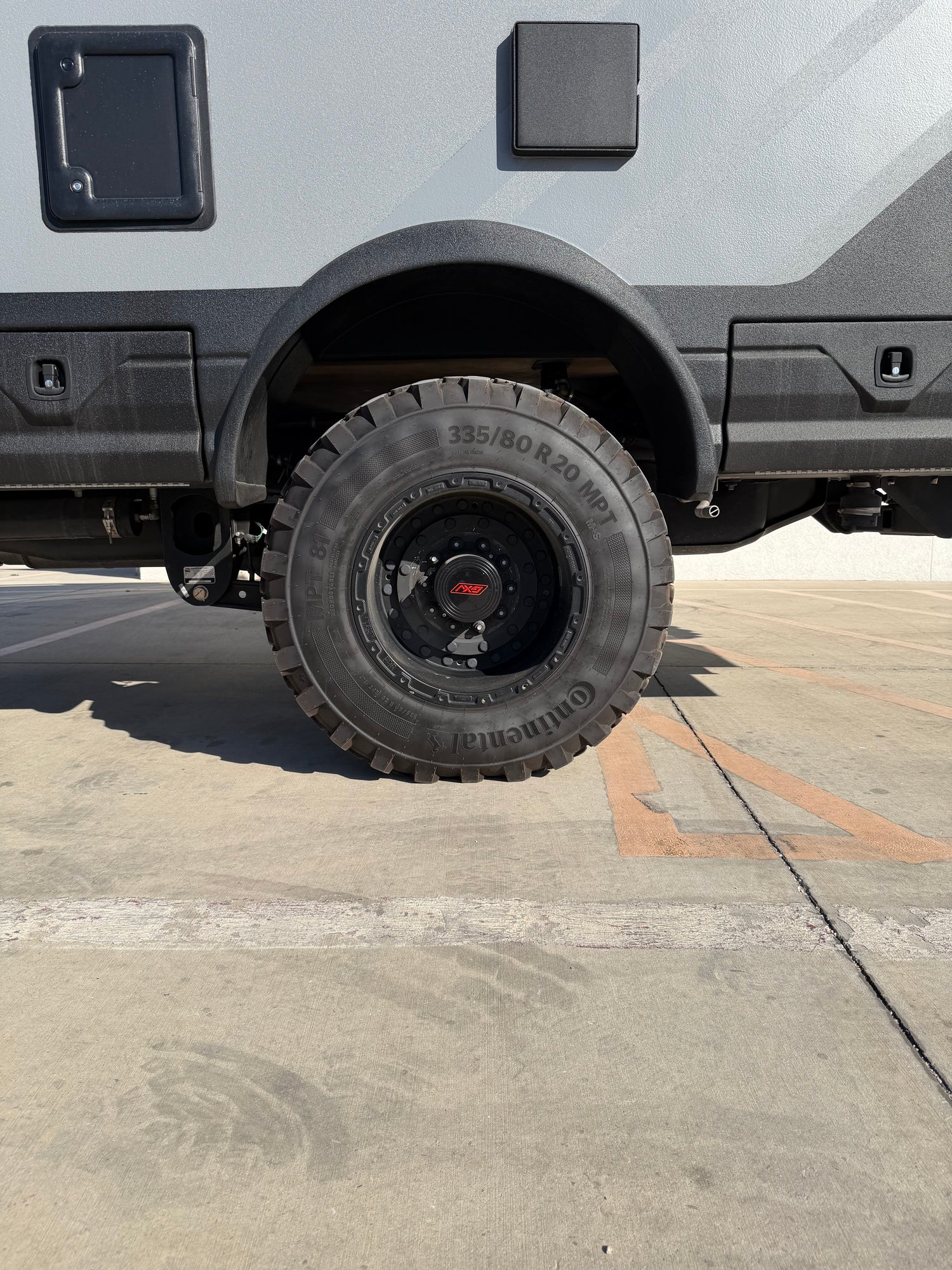 2024 Storyteller Hilt - Preowned