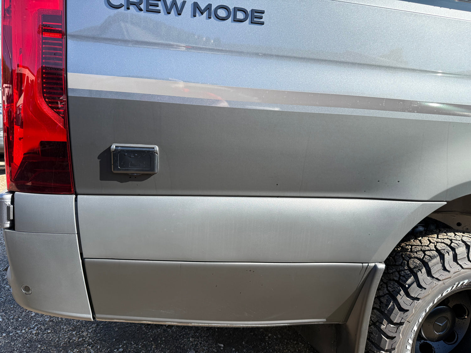 2025 Storyteller Overland Crew Mode 170