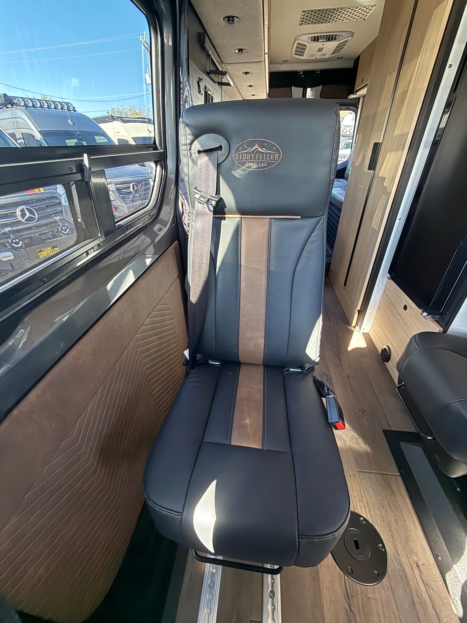 2025 Storyteller Overland Crew Mode 170