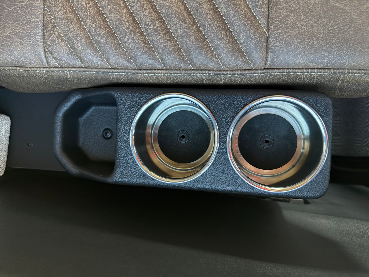 2025 Storyteller Overland Crew Mode 170