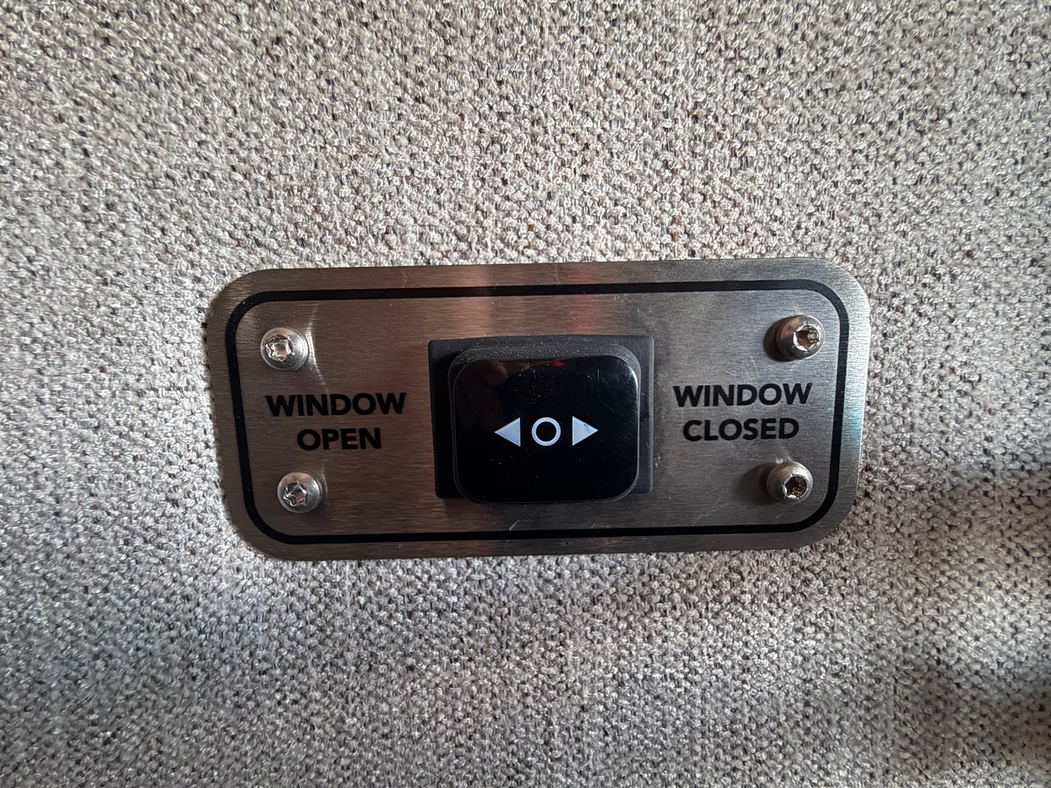 2025 Storyteller Overland Crew Mode 170