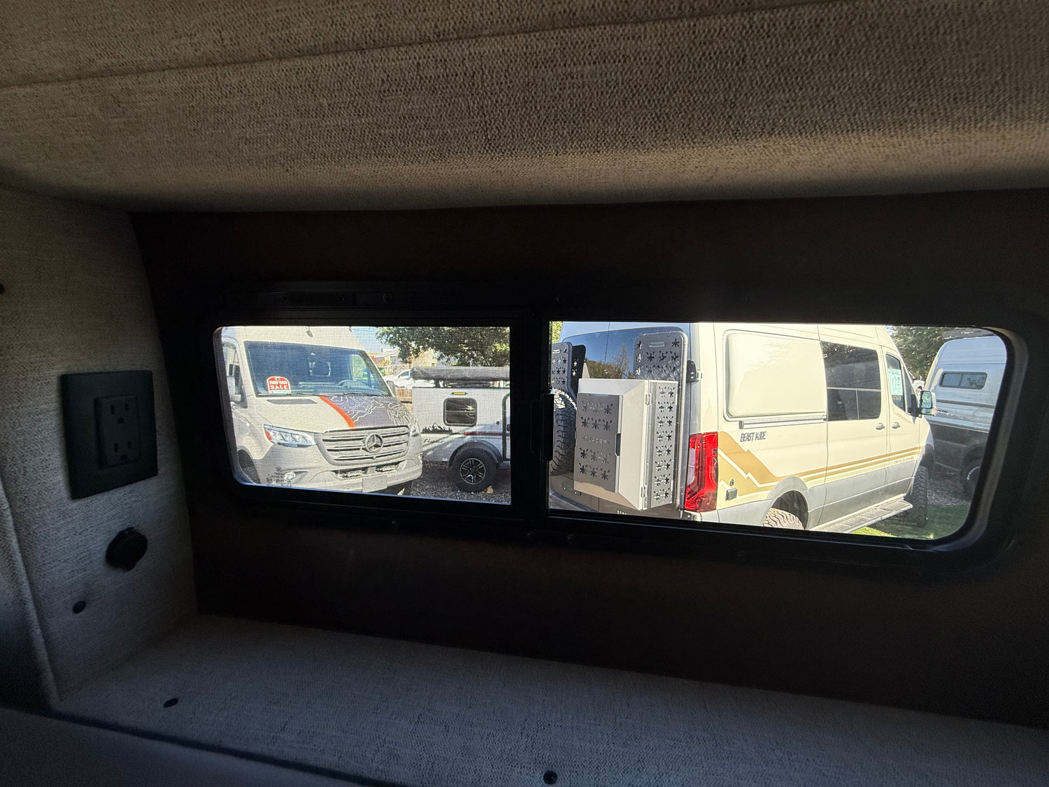 2025 Storyteller Overland Crew Mode 170