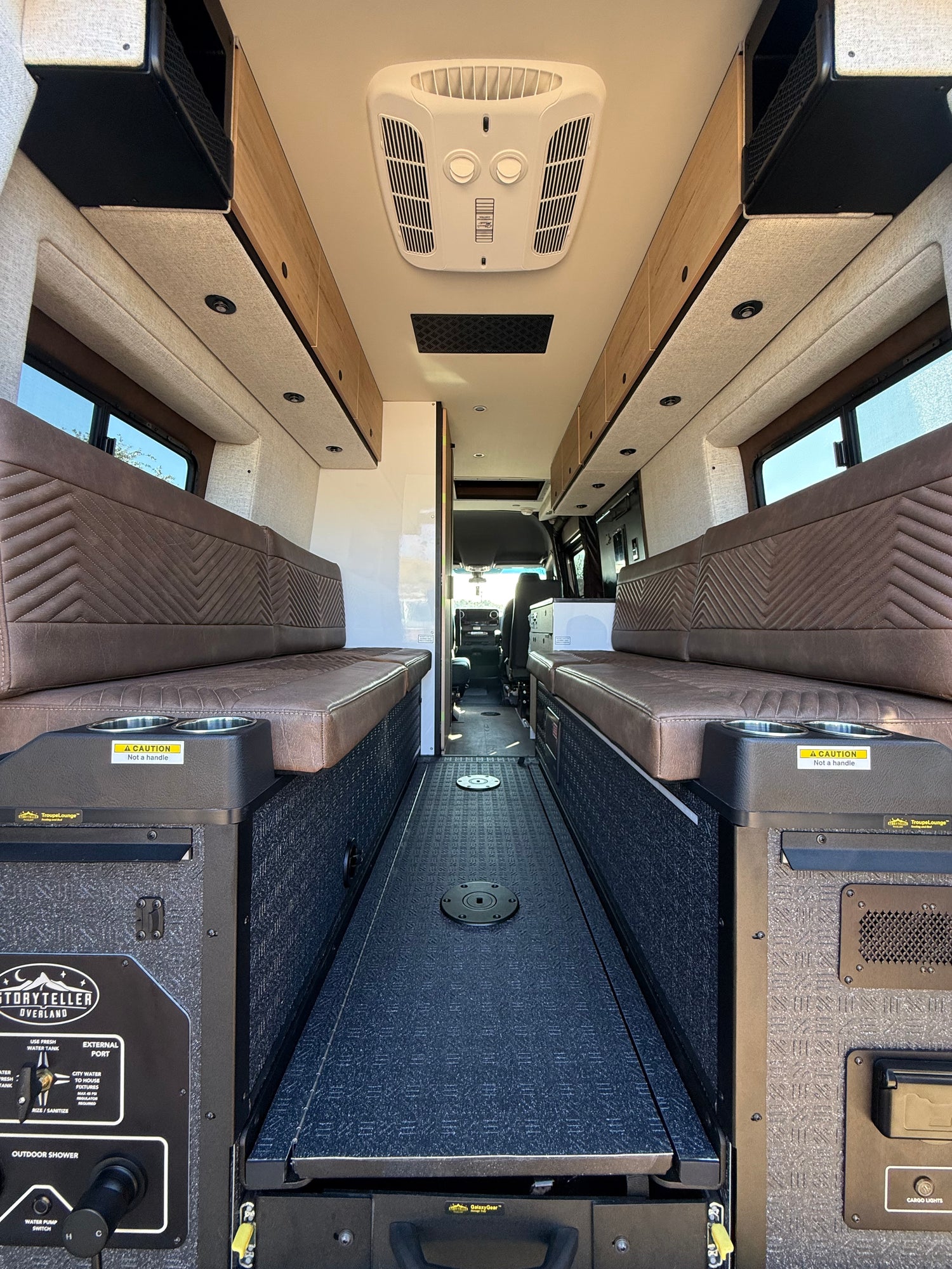 2025 Storyteller Overland Crew Mode 170