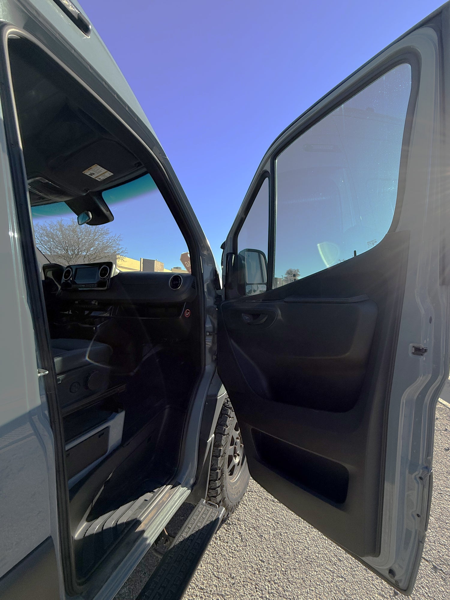 2022 Winnebago Revel 44E - Preowned