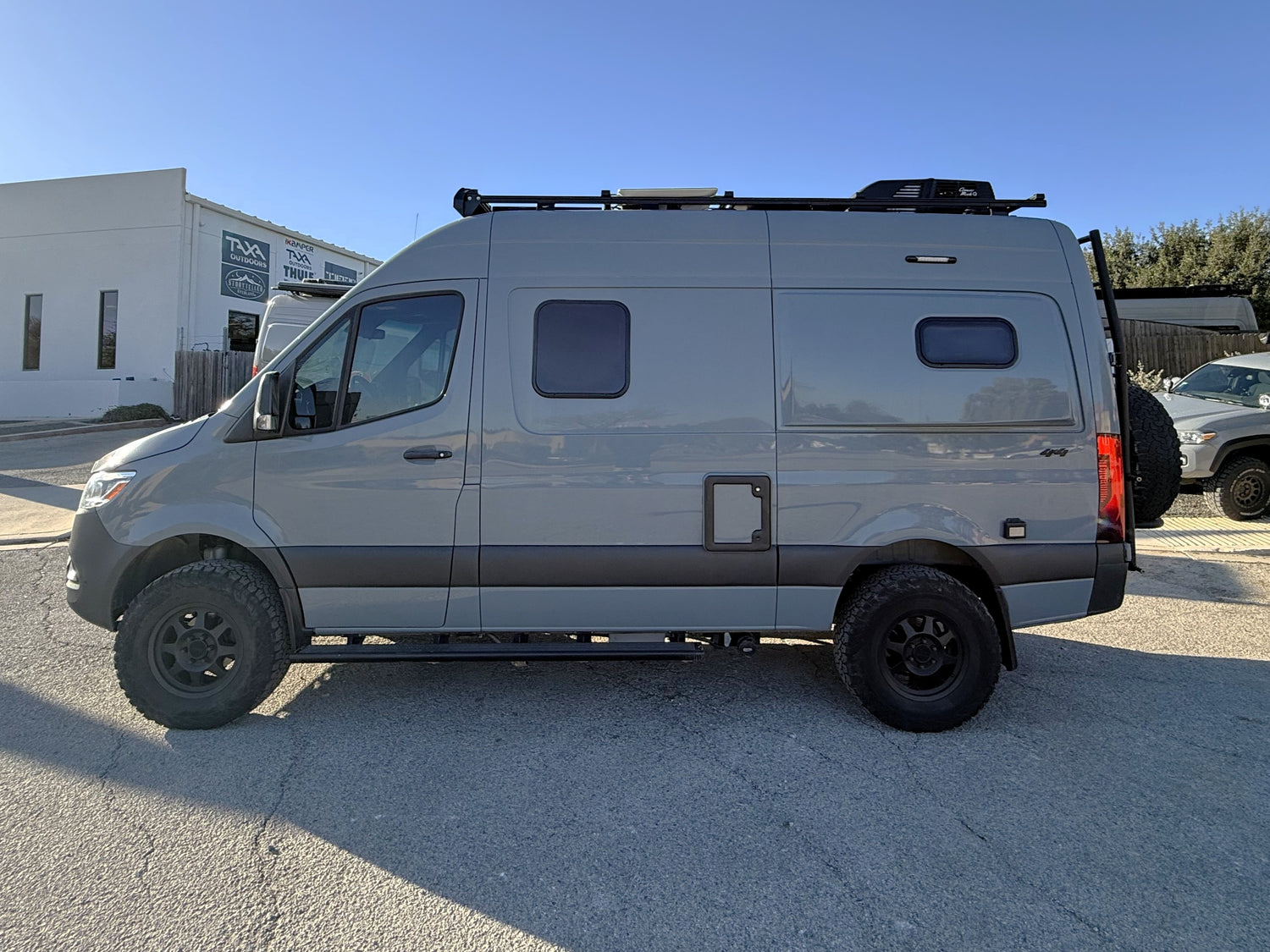 2022 Winnebago Revel 44E - Preowned