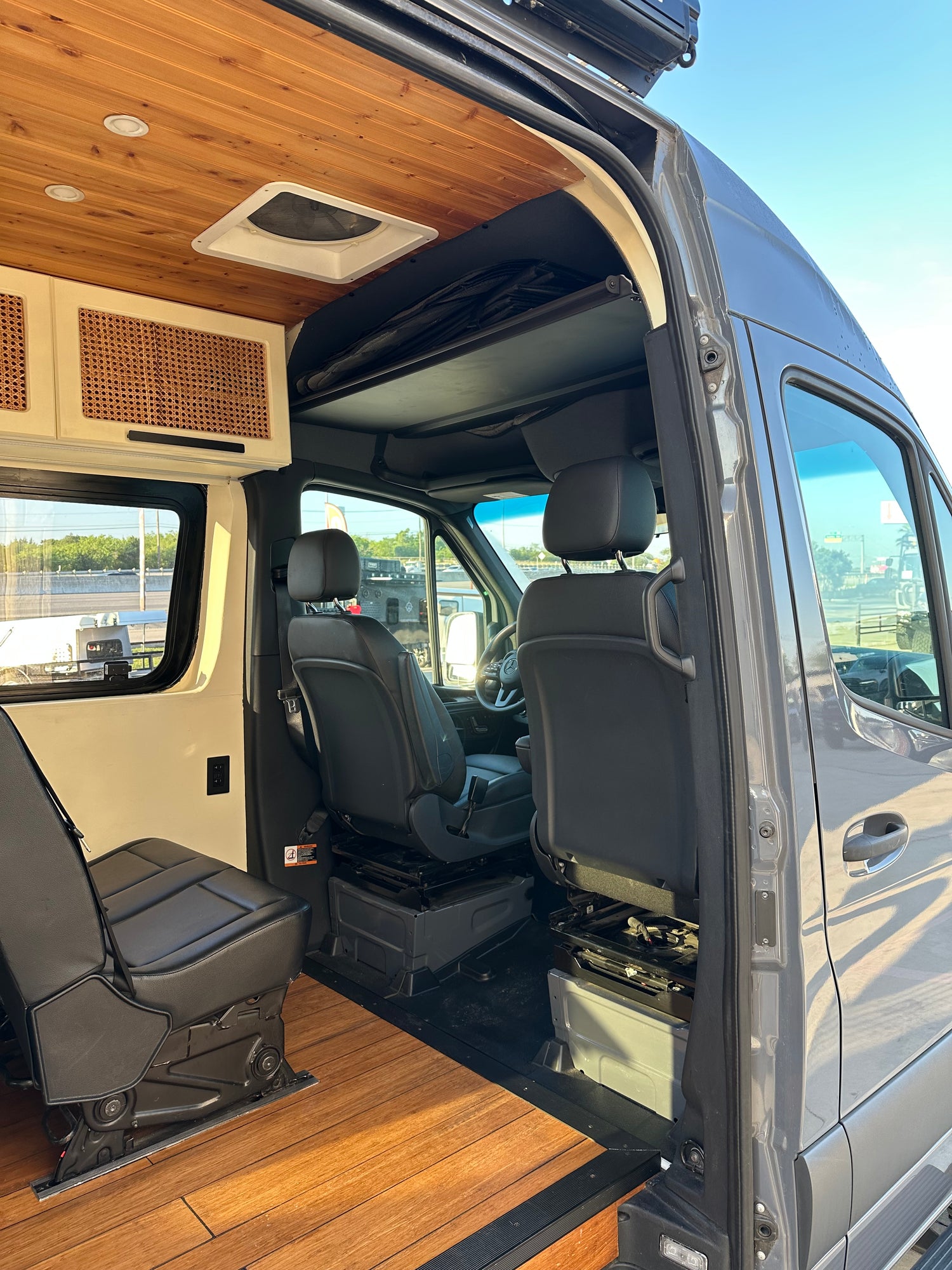 DEAL PENDING! 2021 Mercedes Sprinter 2500 - Preowned