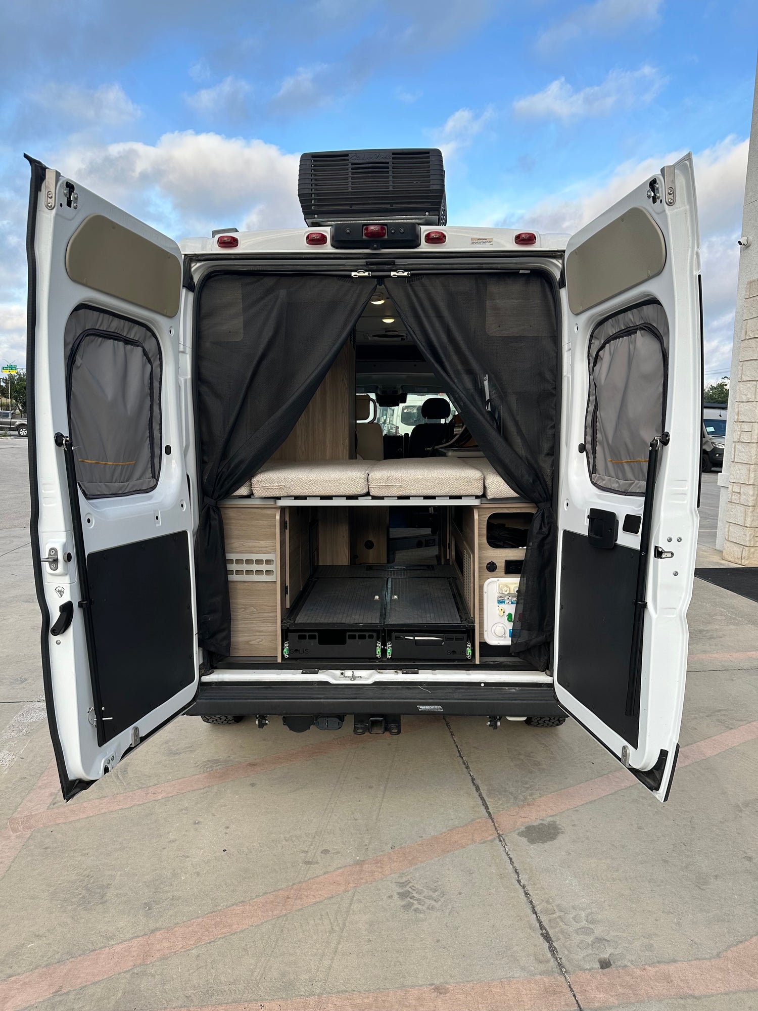2024 Winnebago Solis - Preowned