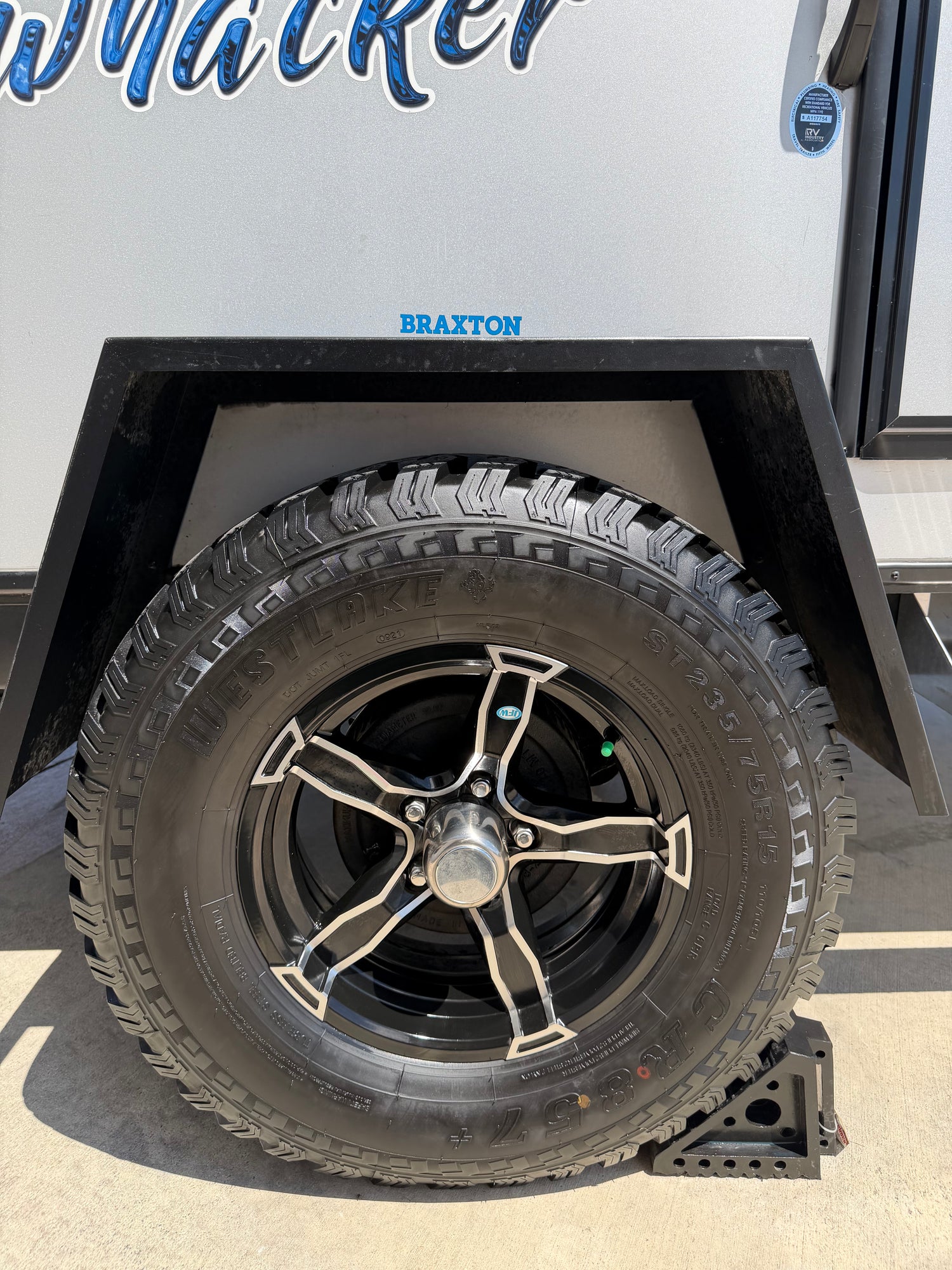 2021 Braxton Creek Bushwacker 10FD - Preowned