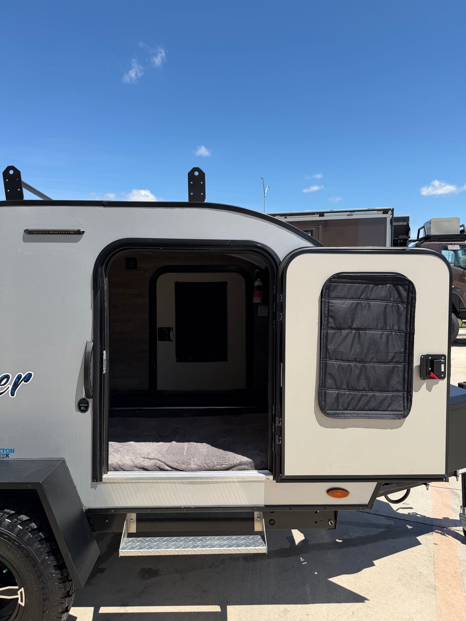 2021 Braxton Creek Bushwacker 10FD - Preowned