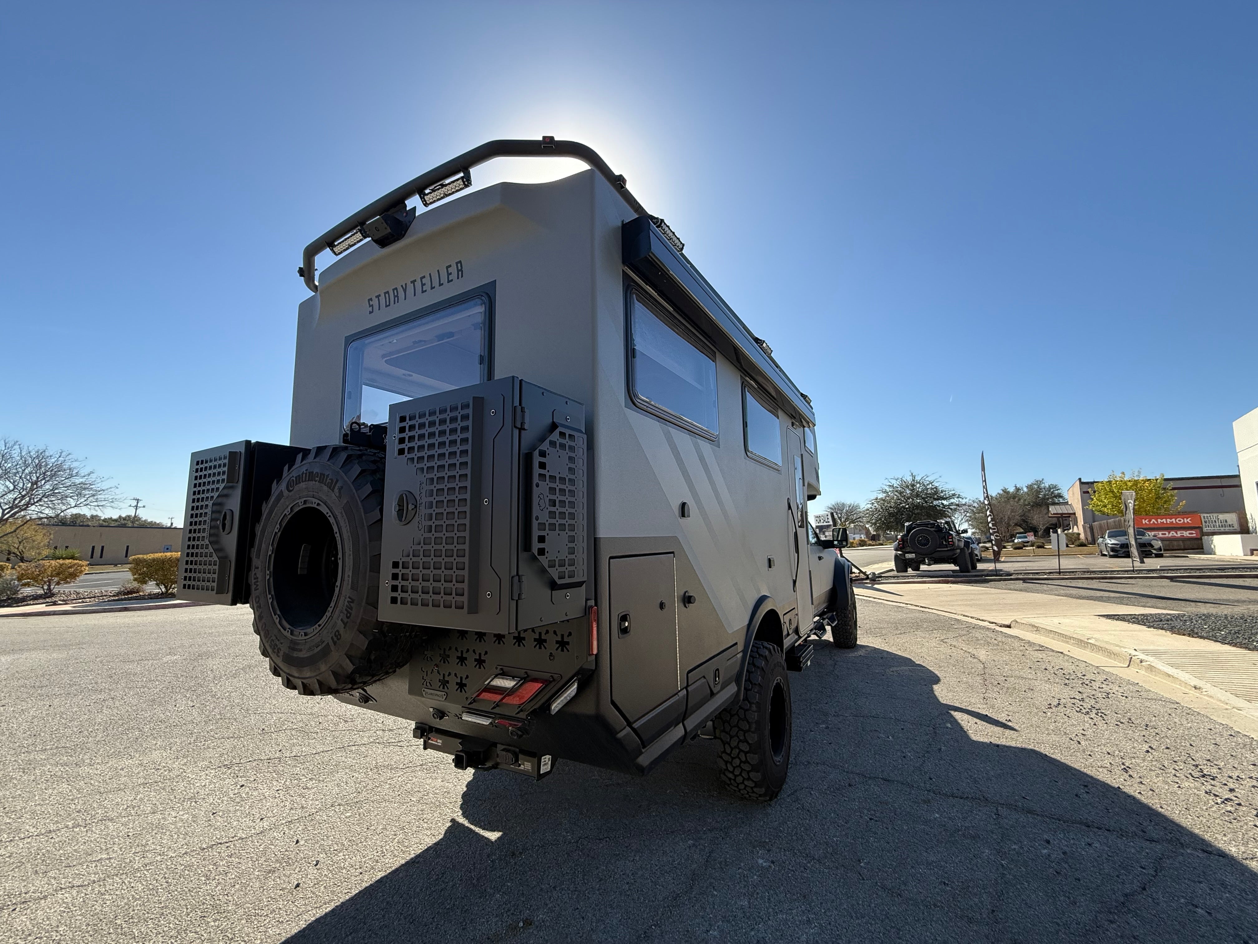 LIMITED STOCK SALE!! 2025 STORYTELLER OVERLAND GXV HILT CEMENT