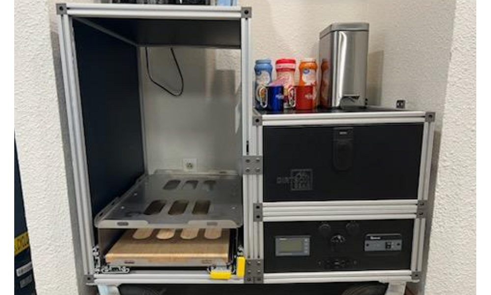 ¡¡OFERTA DE RASGUÑOS Y ABOLLADAS!! Caja de almacenamiento de equipo Dirtbox con portaobjetos para refrigerador y caja de batería/inversor