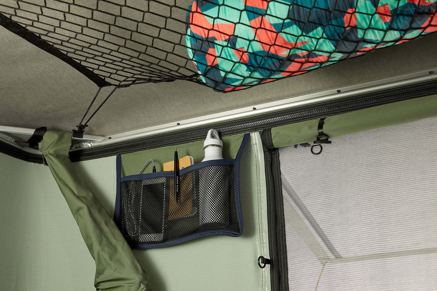 Basin Rooftop Tent by Thule
