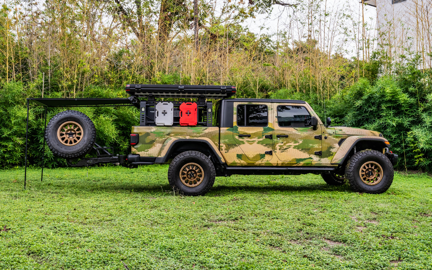 SOLD!!! 2020 Jeep Gladiator Rubicon, Leif Podhajský edition